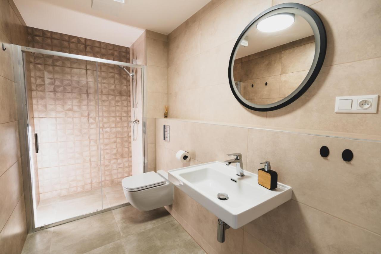 Family Apartment Kubinska Hola دولني كوبين المظهر الخارجي الصورة